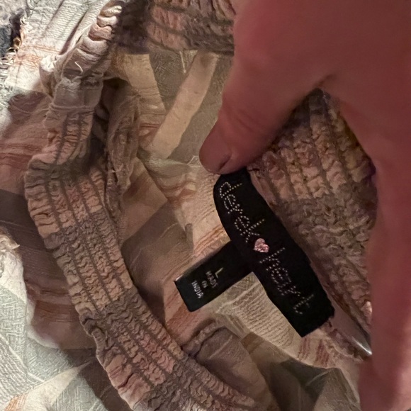 Shorts - Picture 2 of 2